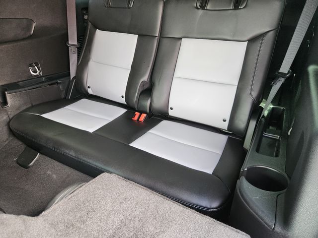 2024 Ford Explorer XLT Black at DeMontrond Auto Country