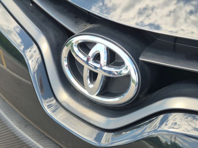 2014 Toyota Corolla - Image 9
