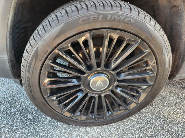 2022 Jeep Grand Cherokee Laredo Gray at River Oaks CDJR