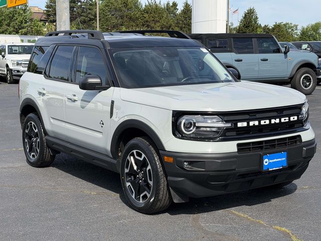 2023 Ford Bronco Sport Outer Banks 4X4's photo