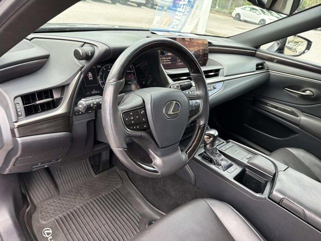 Used 2019 Lexus ES Sedan