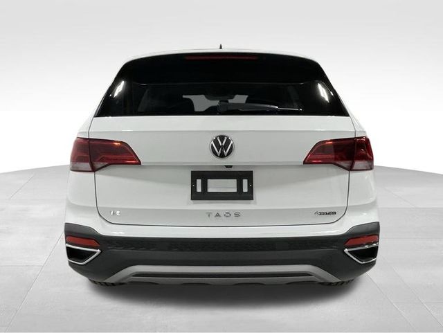 2022 Volkswagen Taos 1.5T SE photo