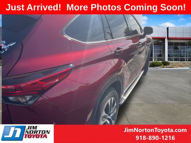 2021 Toyota Highlander XLE 5