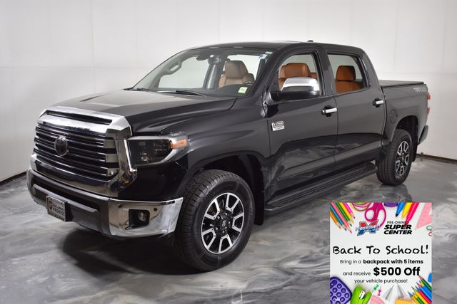 Midnight Black Metallic 2021 Toyota Tundra Pickup Truck Four-Wheel Drive 6-Speed Automatic