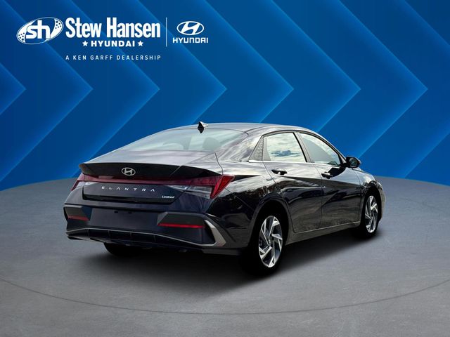 New 2026 Black Hyundai Limited image 7