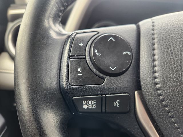 2018 Toyota RAV4 Hybrid XLE Silver at Bayway Cadillac of The Woodlands