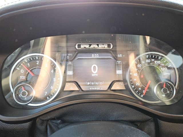 2019 Ram 1500 Laramie Crew Cab 4x4 5'7" Box