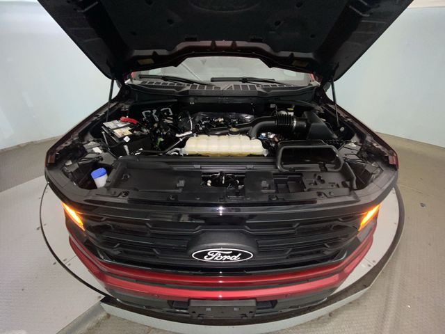 Used 2024 Red Ford XLT image 25