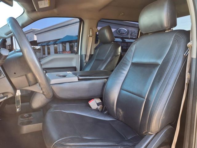 2019 Ford F-250SD XLT photo