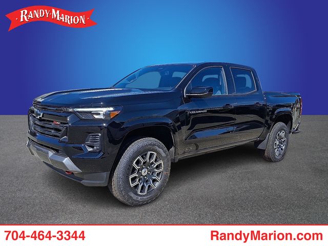 Black 2026 Chevrolet Colorado Pickup Truck Four-Wheel Drive 8-Speed Automatic