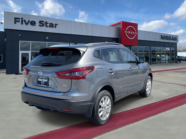 Used 2022 Gray Nissan SV image 6