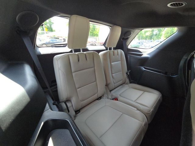 2018 Ford Explorer Limited:168944A