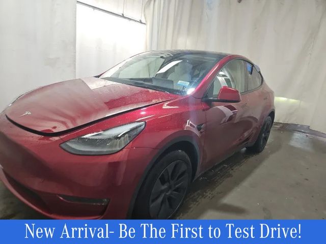 2025 Tesla Model Y Long Range AWD