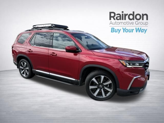 Radiant Red Metallic II 2025 Honda Pilot Touring AWD SUV / Crossover All-Wheel Drive Automatic