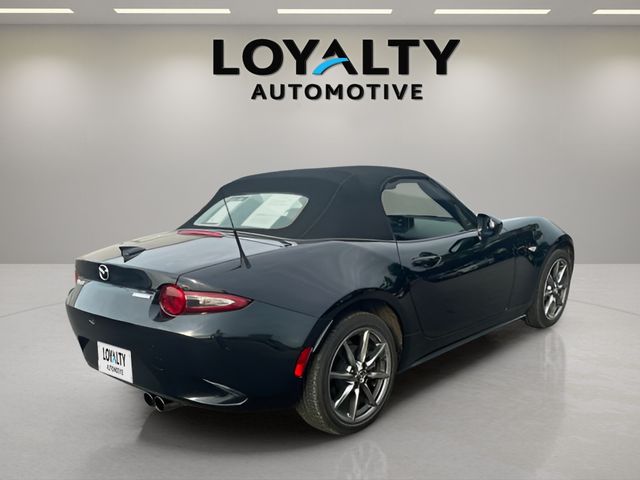 Used 2022 Mazda MX-5 Miata Convertible