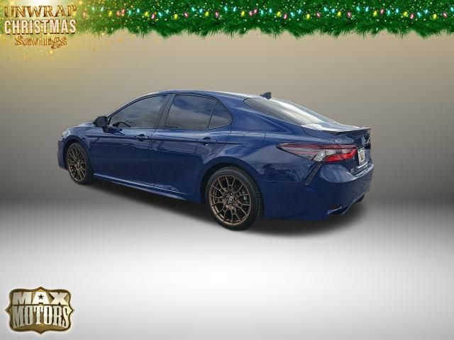 2023 Toyota Camry SE Nightshade 6