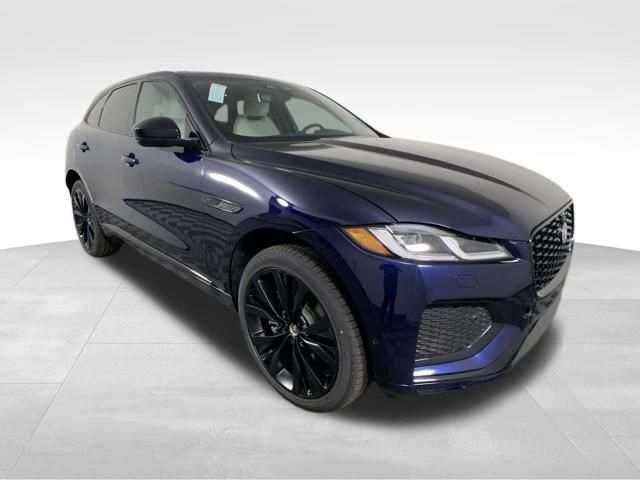 2024 Jaguar F-PACE P400 R-Dynamic S 8