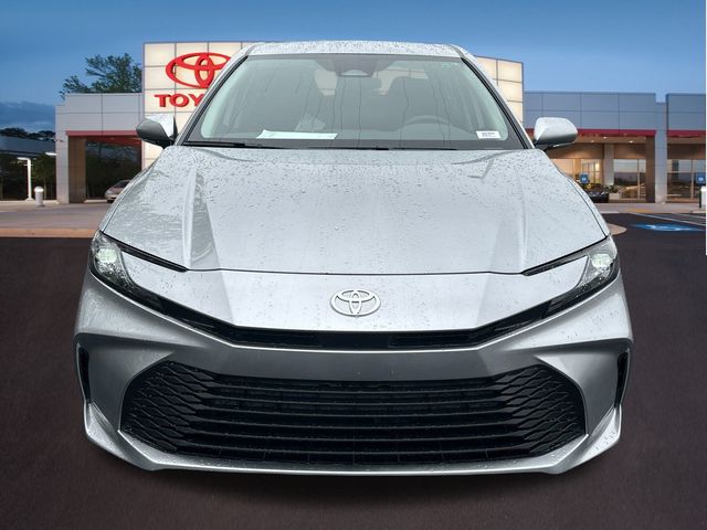 2025 Toyota Camry LE 22