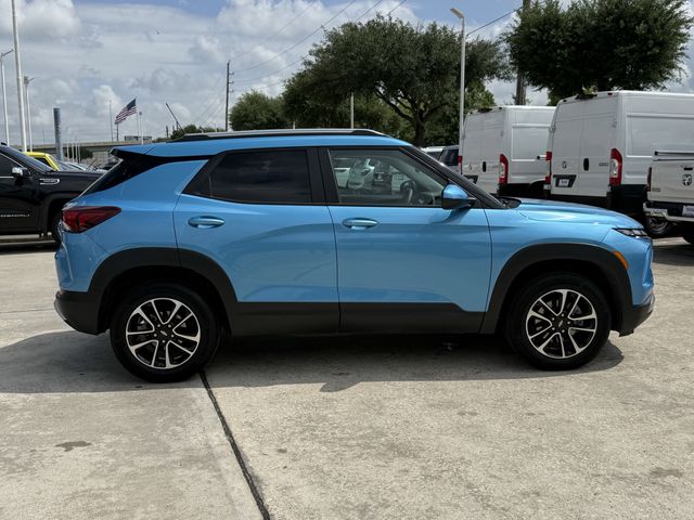 2025 Chevrolet TrailBlazer LT - 2