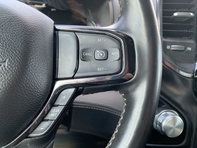2023 RAM 1500 Limited photo