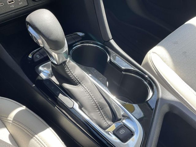 Used 2021 Blue Buick Select image 30