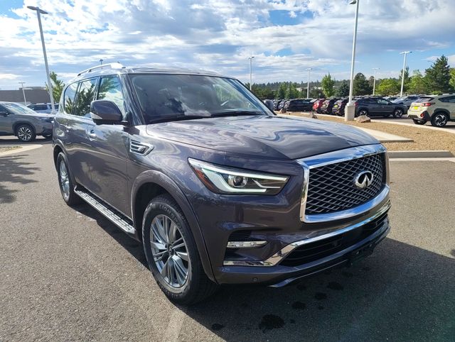 2024 INFINITI QX80 LUXE