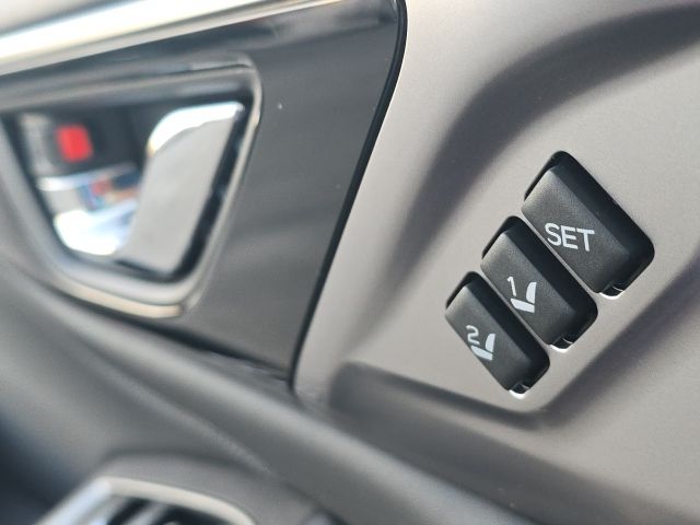 2024 Subaru Outback Touring:B02085