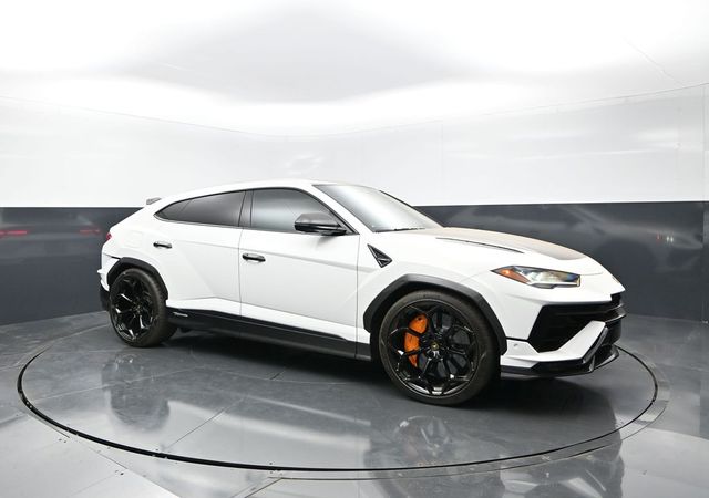2023 Lamborghini Urus 4.0 V8 Performante's photo
