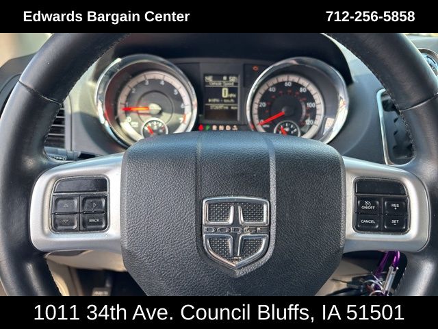 2015 Dodge Grand Caravan SXT photo