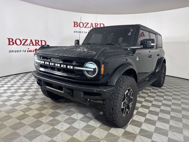 2023 Shadow Black Ford Bronco Outer Banks 4X4 SUV