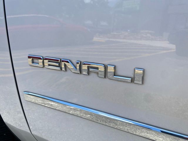 Used Car 2019 Gmc Yukon  Denali For Sale Under $35,000 In San Antonio, Texas