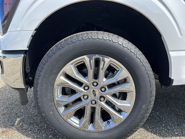 New 2026 White Ford Lariat image 21