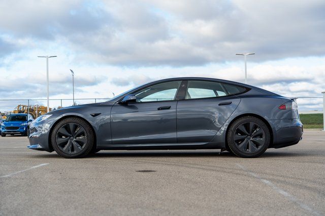 2021 Tesla Model S Plaid 4