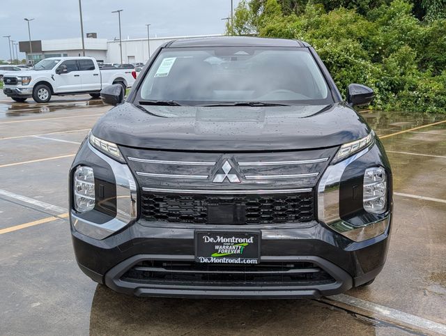2026 Mitsubishi Outlander ES Black at DeMontrond Gulf Freeway