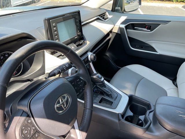 Used 2021 Toyota RAV4 SUV