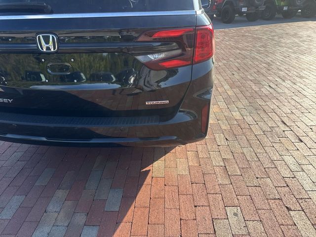 Used 2025 Honda Odyssey Van