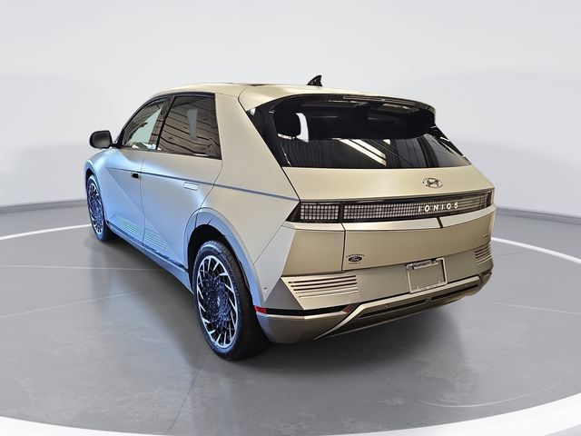 Used 2024 Gold Hyundai Limited image 5