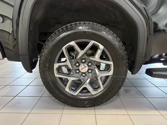 2024 GMC Sierra 1500 SLT Black at Bob King Buick GMC