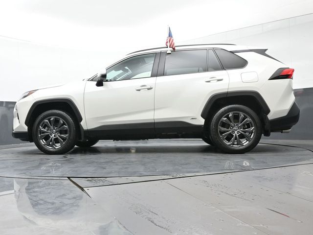 2022 Toyota RAV4 Hybrid XLE Premium 38