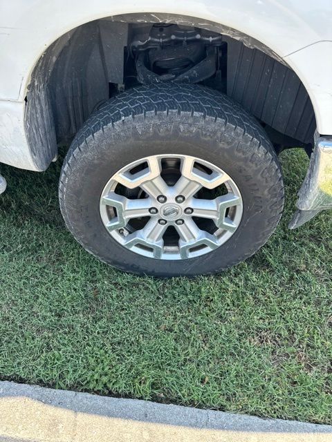 2017 Pearl White Nissan Titan XD SL 4X4 Truck