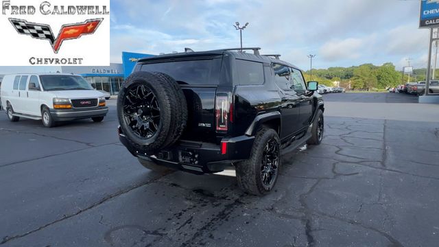GMCHummer EV SUV8