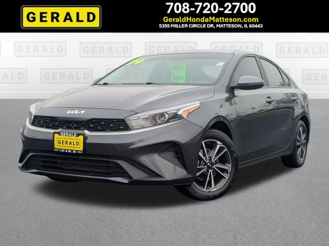 2024 Kia Forte LXS FWD