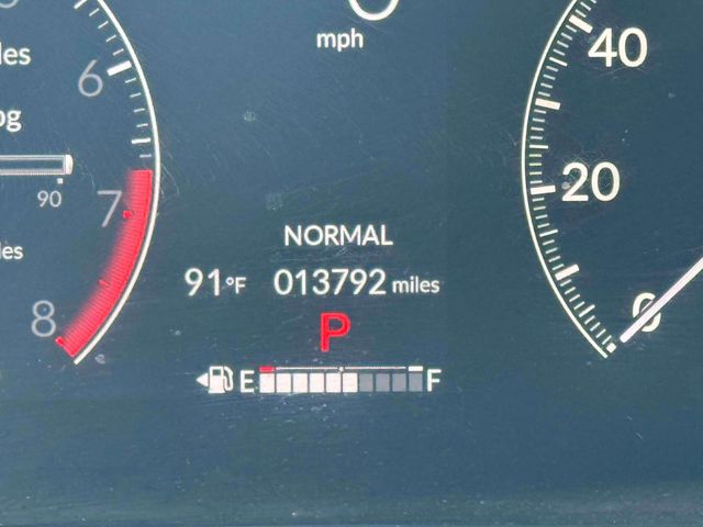 used 2025 Honda HR-V car, priced at $25,750