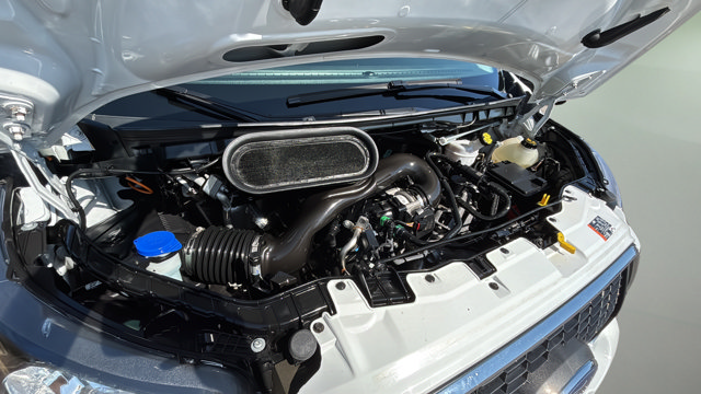 Used 2025 White Ford XLT image 31