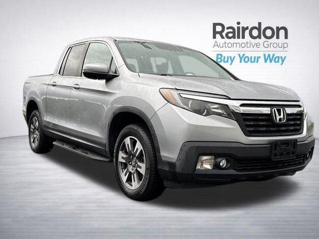 Lunar Silver Metallic 2017 Honda Ridgeline Pickup Truck All-Wheel Drive 6-Speed Automatic