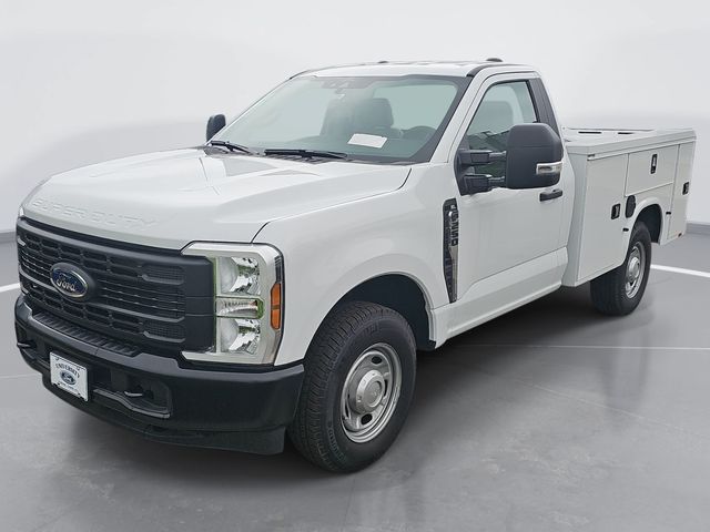New 2026 White Ford XL image 4