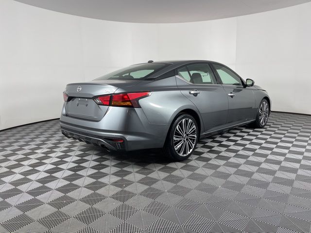 2023 Nissan Altima 2.5 SL 10