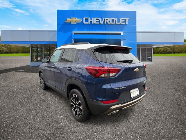 2023 Chevrolet TrailBlazer - Image 4