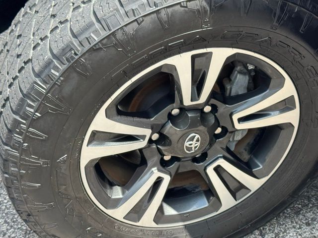 Used 2019 Toyota Tacoma Truck