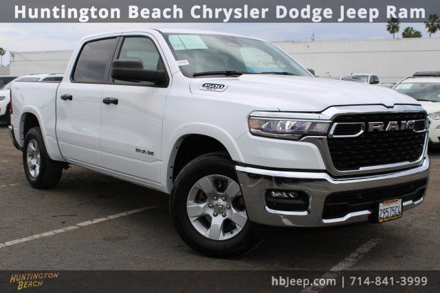 2025 RAM 1500 Big Horn Crew Cab 4WD